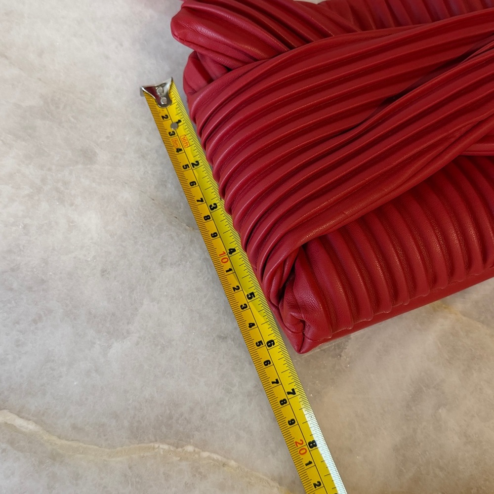 Jason Wu Red Pleated Twist-Front Shoulder Bag - Picture 5 of 8